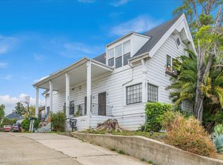 2464 Palmetto St, Oakland, CA