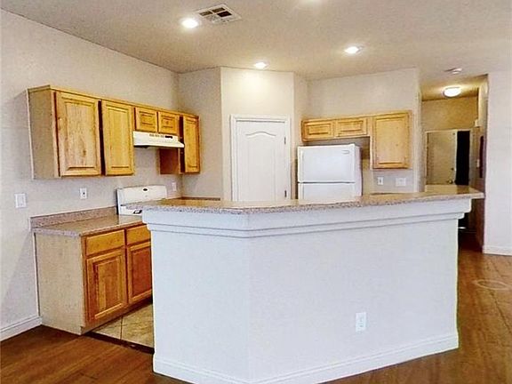 3rd image of 6676 Lavender Lilly Ln Unit 3