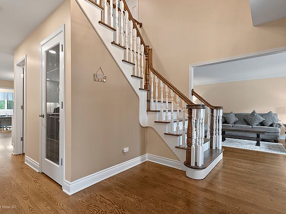 4th image of 15201 Ginger Creek Ln