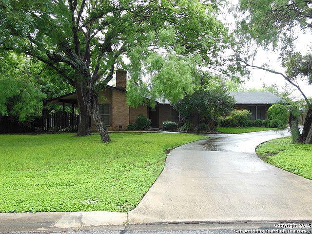 1st image of 307 Tamworth Dr