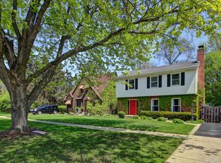 214 Le Grande Blvd, Aurora, IL 60506