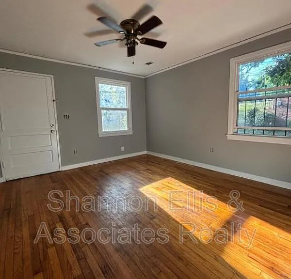 1780 Cahoon St SW — Photo 9