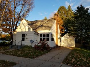 1019 N 6th Ave, Wausau, WI 54401