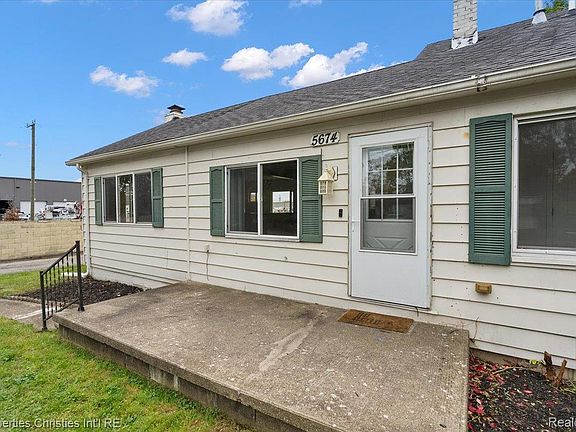 5th image of 5674 Heathdale Ave