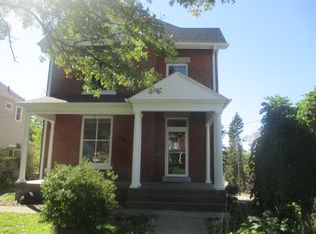 1708 Mulberry Ave, Muscatine, IA 52761