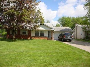 1488 W Judd Rd, Flint, MI 48507