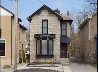 111 Ainslie St N ROOM 3, Cambridge, ON N1R3P2