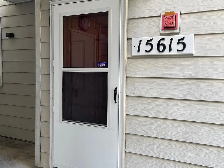 15615 Easthaven Ct #908 — Photo 2
