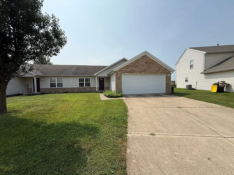 3217 Hopkins Ct — Photo 1
