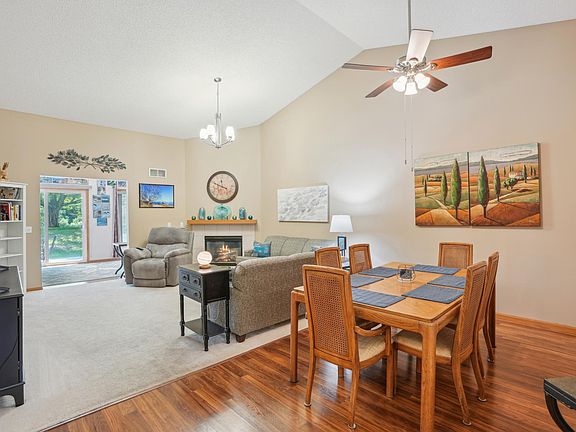 5th image of 7913 Barrymore Ln