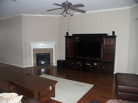5th image of 6329 Pine Hills Ln