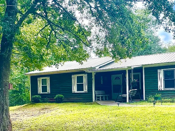 95 County Road 261, Muscadine, AL 36269