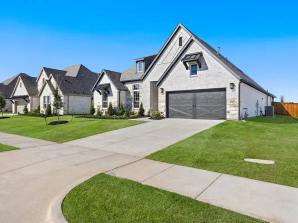 193 Mountain Laurel Dr, Waxahachie, TX 75165