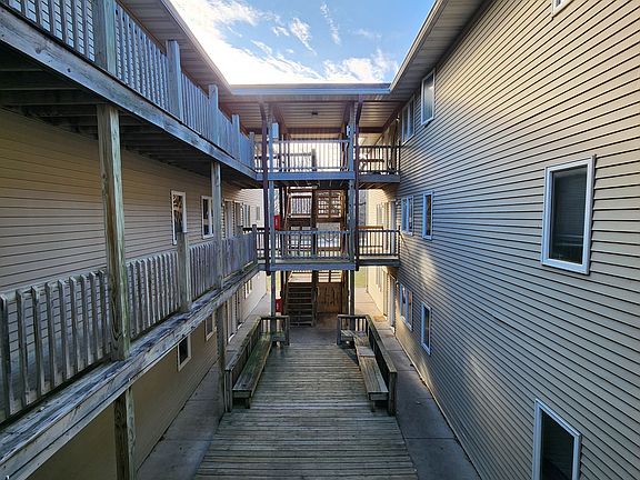 5th image of 428 Stonehaven Dr #11366297