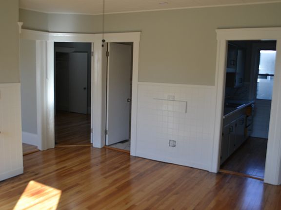 3rd image of 112 Puritan Ave Unit 1