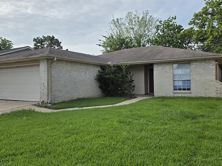 5150 Prairie Ridge Rd — Photo 2