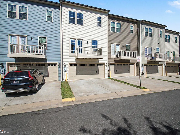 18143 Red Mulberry Rd — Photo 23