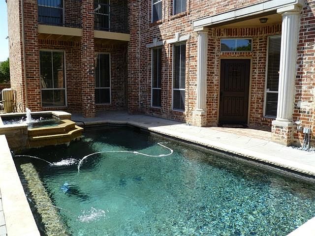 1st image of 2913 Prestonwood Dr