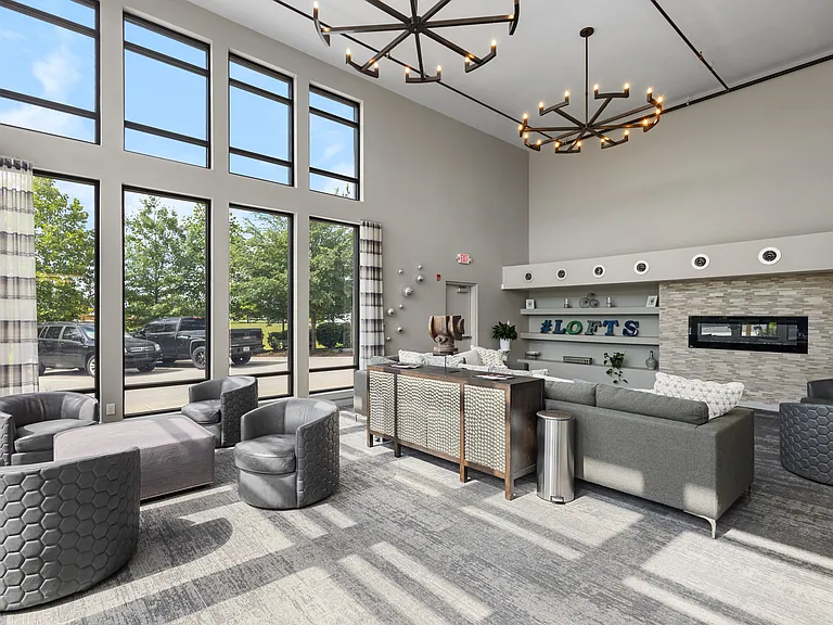 Clarksville Lofts — Photo 15
