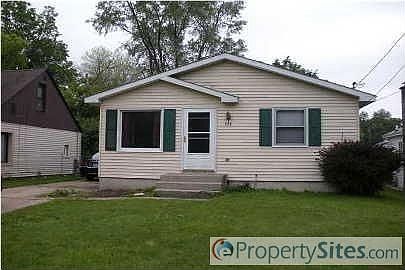 1st image of 338 Abbie St SE