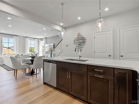 5th image of 9002 Milton Mill Dr Unit A