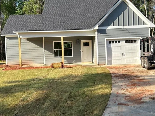 201 Oak Ave, Pine Mountain, GA 31822