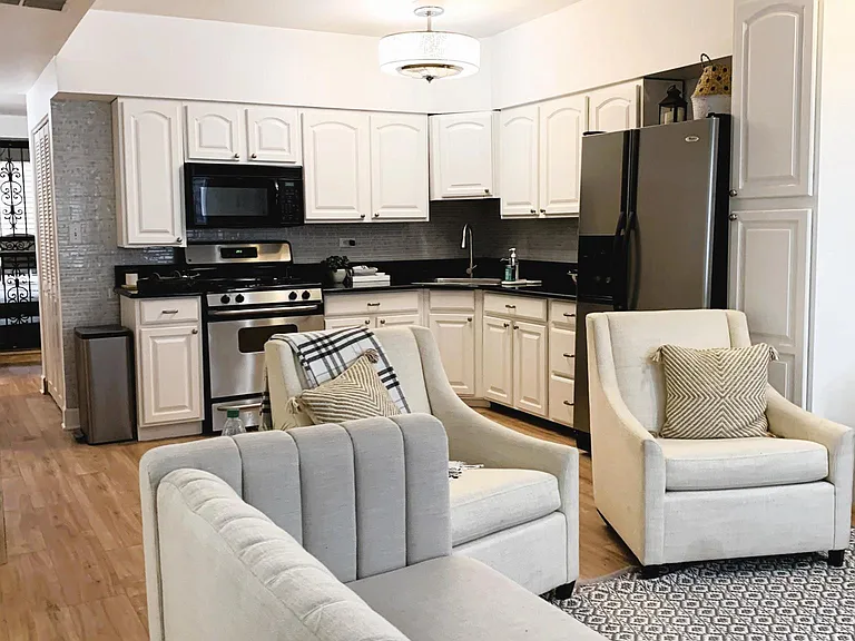 625 S Loomis St #1 — Photo 10