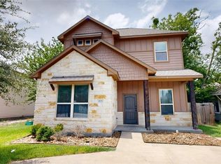 105 Luther St, College Station, TX 77840