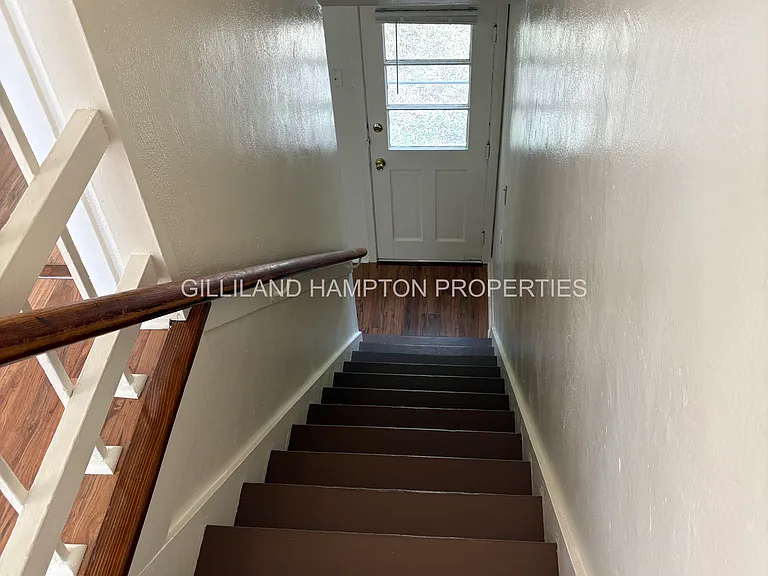 320 NW 15th St #320 — Photo 23