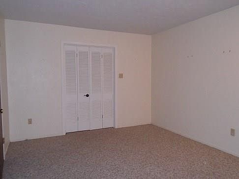 1st image of 211 Pamela Dr