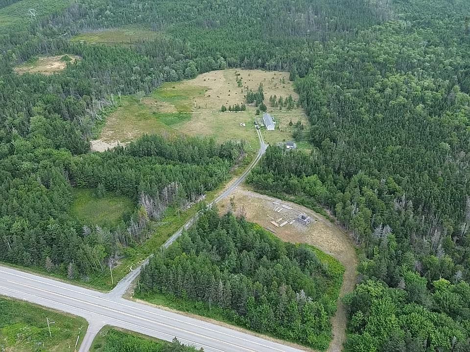 2nd image of Louisbourg Hwy
