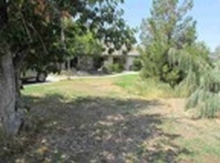 9343 N Fowler Ave, Clovis, CA 93619