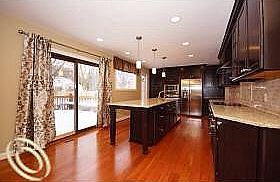 3rd image of 6340 Saint James Dr