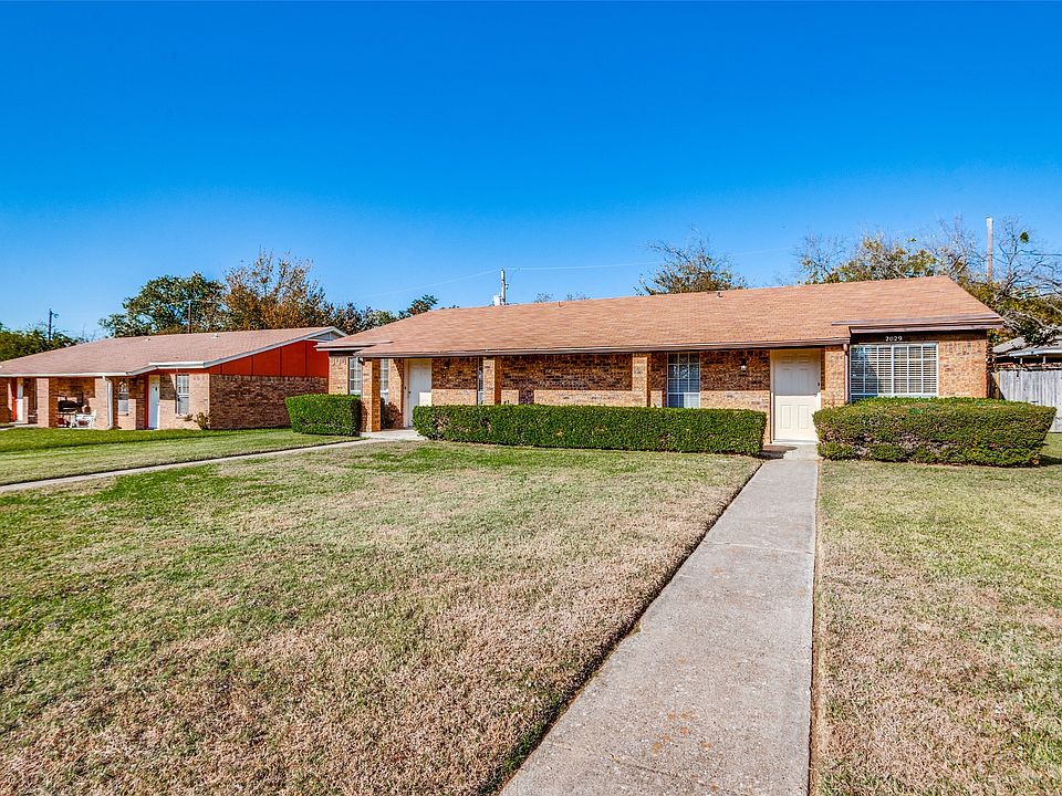 1st image of 2029 Oakwood Ct