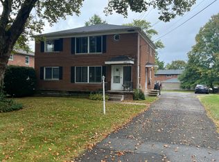 2875 Chamberlain Rd, Fairlawn, OH 44333