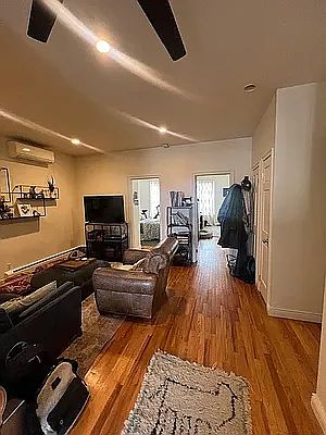3rd image of 625 Washington Ave #3