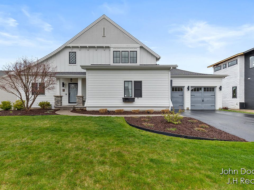 1st image of 3957 Balsam Waters Dr NE