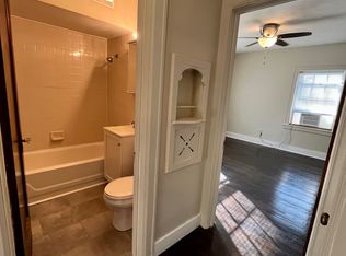 440 E Canedy St #4, Springfield, IL 62703