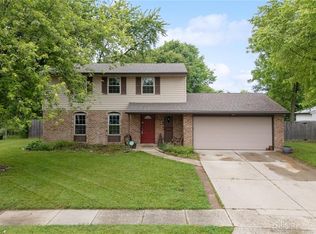 7019 Pineview Dr, Dayton, OH 45424