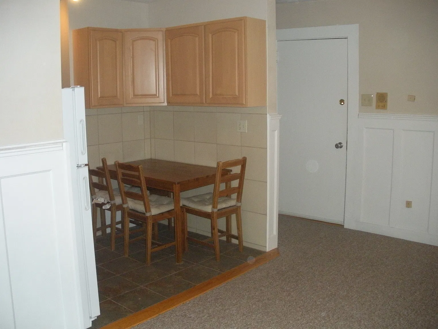 1 bed, 400 sqft, $1,075 — Photo 2