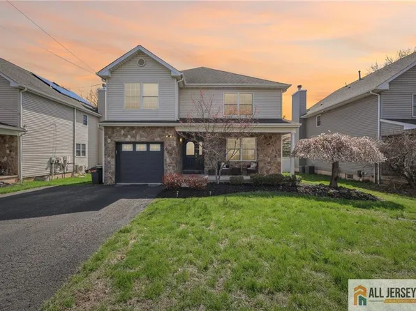 420 William St, Somerville, NJ 08876