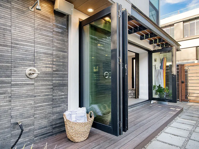 5317 Pacific Ave — Photo 7
