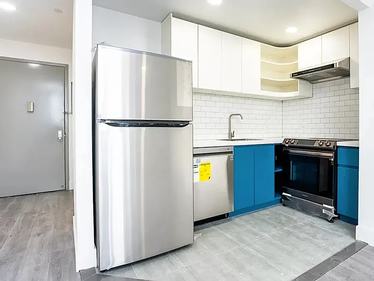 1399 Myrtle Ave #8A — Photo 6