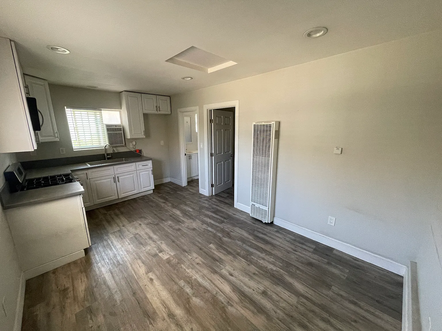 11722 Sunglow St — Photo 3