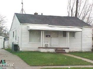 21589 Atlantic Ave, Warren, MI 48091