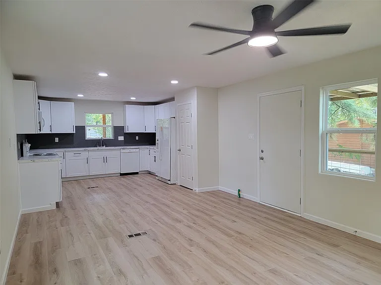 13126 S Lee Shore Dr — Photo 5