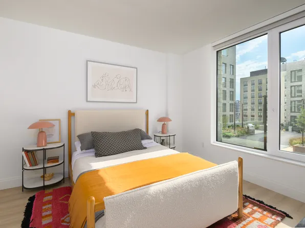 1515 Surf Avenue image 3 of 29