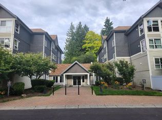 9668 148th St #210, Surrey, BC V3R0W2