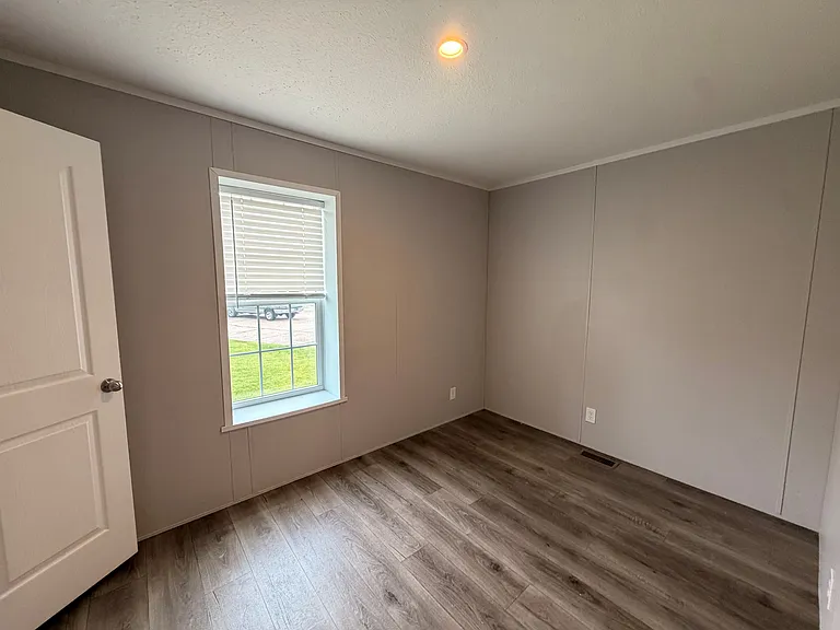 Westbridge Manor — Photo 128