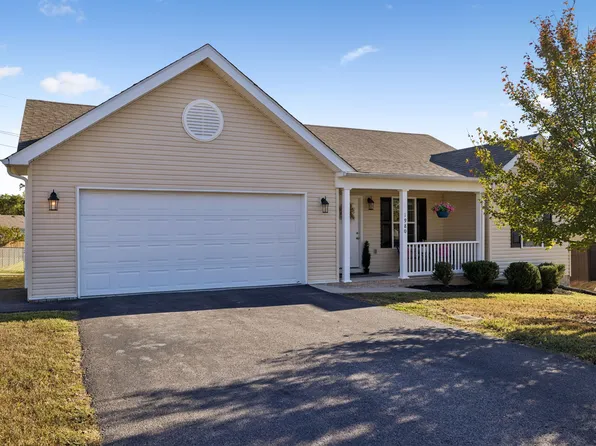 1980 Spears Ln, Columbia, TN 38401